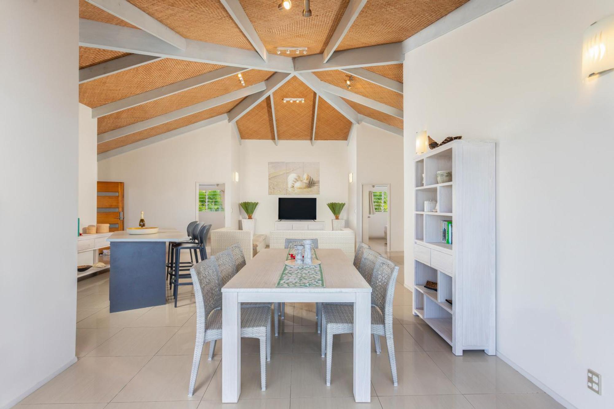 Ocean Spray Villas Rarotonga Exterior photo